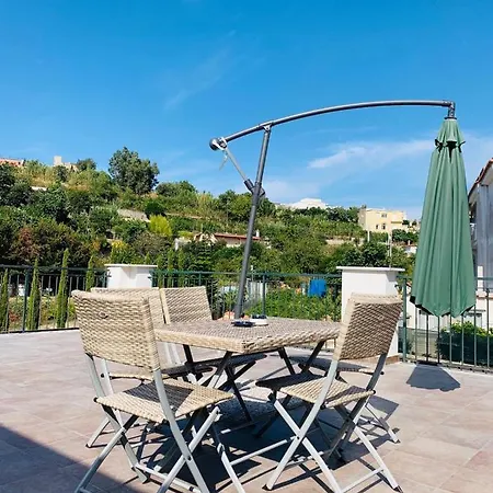 Villa Nel Verde Apartment